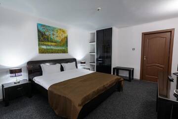 Фото номера Апартаменты Делюкс Отель Hotel Admiraz г. Дурэу 5
